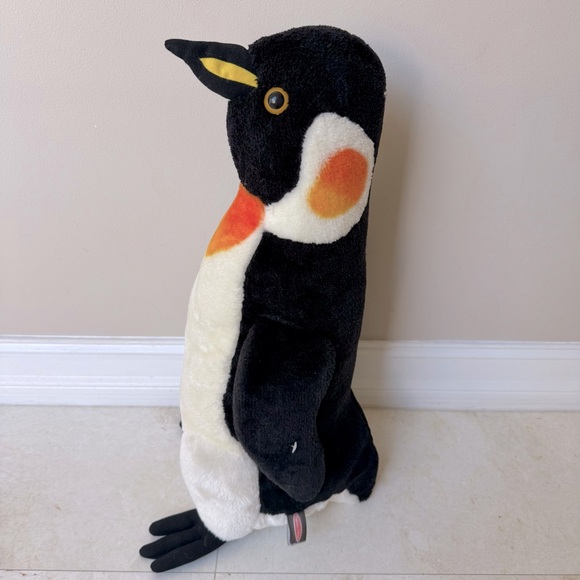 Melissa & Doug Giant Pinguin plush - Picture 7 of 14